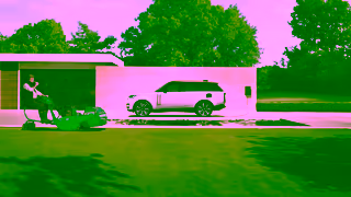 Land Rover L460RR25CA EN 303103882 BRANDCAMPAIGN SFI GARDENER PHEV SIDE TVC TITLED HDMP4 30 16x9 Ad Commercial Brand Imagery Photoshoot 2