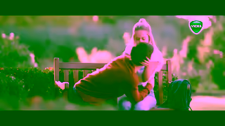 Vicks VICKS Inhaler Kissing Ad Commercial Brand Imagery Photoshoot 1