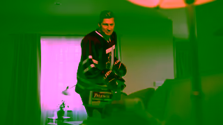 Tylenol TYLENOL NHL TISSUE 15ENG Ad Commercial Brand Imagery Photoshoot 1