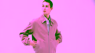 Uniqlo UNIQLO ss24 HERO CUTDOWN 02 OUTERWEARS MASTER 16 9 240111 Ad Commercial Brand Imagery Photoshoot 1