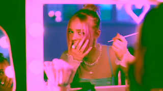 Excel Gum Excel Gum Canada Adapt 06 16x9 Makeup EN Ad Commercial Brand Imagery Photoshoot 0