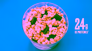 Kellogg's Essaie le NOUVEAU Granola chocolat riche en protines de Vector Ad Commercial Brand Imagery Photoshoot 1