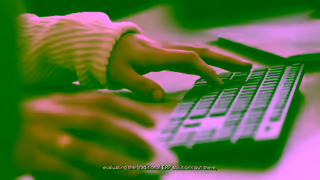 Intuit QBAdvanced 15sProductERP CustomerStories Menatwork EN 16x9 AO LearnMore Ad Commercial Brand Imagery Photoshoot 0