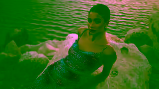 QUIZ Fashion Summer Luxe 2024 Quiz Clothing Ad Commercial Brand Imagery Photoshoot 0