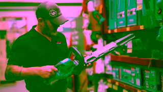 Bunnings Warehouse BNATBE0630A AU PP Power Garden OLV 1 Ad Commercial Brand Imagery Photoshoot 0