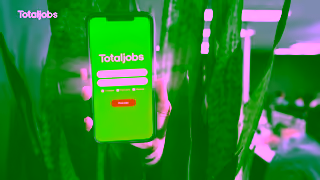 Totaljobs.com Your helping hand in jobsearch Total Jobs Ad Commercial Brand Imagery Photoshoot 1