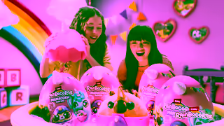 ZURU Toys RBC Mamacorn Surprise Girls 4 8 169 6s Brand H264 Youtube AU Ad Commercial Brand Imagery Photoshoot 1