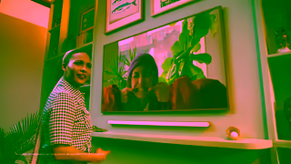 Samsung The Frame Pro with Wireless One Connect Box for no messy cords SmartThings Ad Commercial Brand Imagery Photoshoot 2