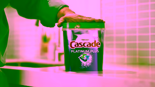 Cascade PGCS2184000H Cascade Franklin Repairman US OLV 06 New Ad Commercial Brand Imagery Photoshoot 0