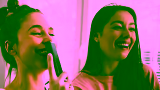 Poise Poise Advanced Odour Control Liners With Charcoal 15 Ad Commercial Brand Imagery Photoshoot 0