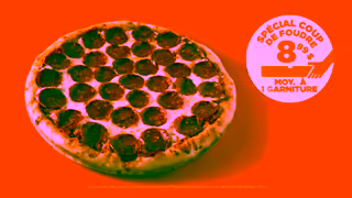 Pizza Pizza Cest le coup de foudre assur avec notre spcial Coup de foudre Ad Commercial Brand Imagery Photoshoot 2