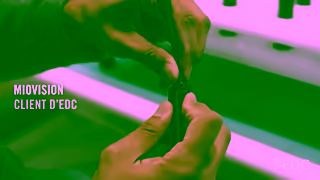 Export Development Canada Propulsez votre croissance mondiale avec EDCMiovision FR15s 2 Ad Commercial Brand Imagery Photoshoot 1