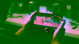 Visible by Verizon Visible Live in the know 20mo 30s Ad Commercial Brand Imagery Photoshoot 1