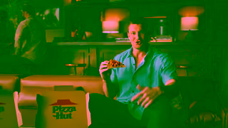 Pizza Hut THE ULTIMATE HUT BUNDLE Ad Commercial Brand Imagery Photoshoot 1