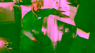 Cascade PGCS2202000H Cascade Franklin Repairman ENG CA OLV 15 New Ad Commercial Brand Imagery Photoshoot 0