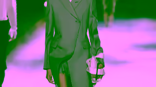 Alexander McQueen AMQ SS25 Show Bags 16x9 LOGO FADE Ad Commercial Brand Imagery Photoshoot 1