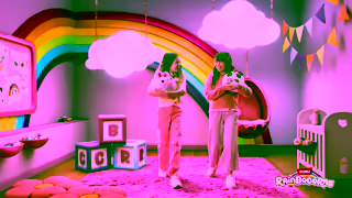 ZURU Toys RBC Mamacorn Surprise Girls 4 8 169 15s Brand H264 Youtube AU Ad Commercial Brand Imagery Photoshoot 0