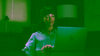 HP Live Captions HP Ad Commercial Brand Imagery Photoshoot 0