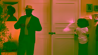 Febreze Febreze Revolving Door Innovid FR CA 15 Ad Commercial Brand Imagery Photoshoot 0