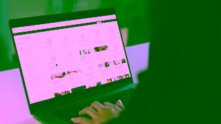 SurveyMonkey Stay ahead of the everevolving workplace Ad Commercial Brand Imagery Photoshoot 0