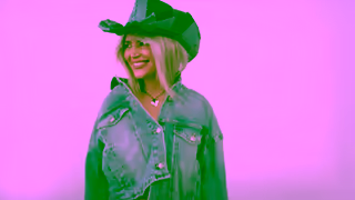 Reitmans Reitmans The Birds Papaya x Reitmans Collab Ad Commercial Brand Imagery Photoshoot 2