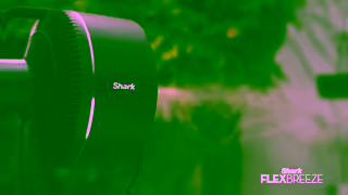 Shark UK FA220 Cooling Mist OutdoorIndoor 015 1920x1080 v002 Ad Commercial Brand Imagery Photoshoot 1