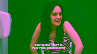 Tampax Tampax Cubicle Confessions With Sherice Banton Ad Commercial Brand Imagery Photoshoot 1