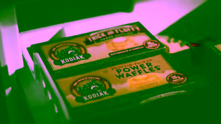 Kodiak Its wild what you Kodiak brkfst can do Ad Commercial Brand Imagery Photoshoot 0