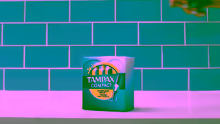 Always Tampax Compact Toujours porte Ad Commercial Brand Imagery Photoshoot 0