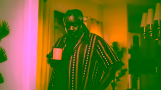 LitterRobot Uncle Jerry Whats That Thing LitterRobot Commercial 30s Ad Commercial Brand Imagery Photoshoot 0