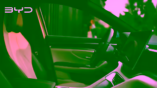 BYD 06 BYD SEAL U DMi REMIX VRC PERFECT WEEKEND 15sec V1 1 Ad Commercial Brand Imagery Photoshoot 0