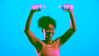 Quest Nutrition Quest Vanilla 45g Protein Milkshake Shoulder Press Ad Commercial Brand Imagery Photoshoot 2