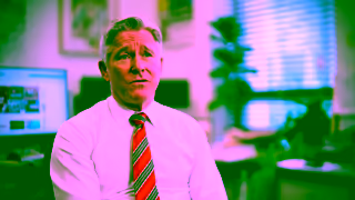 7 Network Australia 7NEWS Mark Riley To Make Friends Ad Commercial Brand Imagery Photoshoot 1