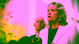 7 Network Australia 7NEWS Mark Riley To Make Friends Ad Commercial Brand Imagery Photoshoot 2