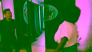 ABC Network American Idol NEW SUNDAYS 87c on ABC Ad Commercial Brand Imagery Photoshoot 0