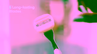 Venus Feel the Power of Smooth with a Shave That Serves Your Skin Gillette Venus Ad Commercial Brand Imagery Photoshoot 1