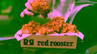 Red Rooster Hot Honey Crunch Ad Commercial Brand Imagery Photoshoot 0