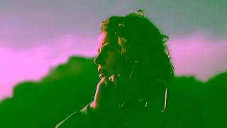 LinkedIn Ads LMSOOLAServerUKBOFU15s169 Ad Commercial Brand Imagery Photoshoot 1