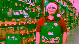 Bunnings Warehouse BUN26021 Christmas Gift Cards Corporate FY26 AU 06sec BNATBE0648 Christmas 2025 Gift Card Bumper Mas Ad Commercial Brand Imagery Photoshoot 0