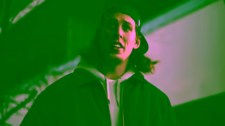 CLUTCH Clutch Kelly Olynyk Sells His Car Dino 15wn Ad Commercial Brand Imagery Photoshoot 2