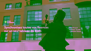 Intuit Comme David facilitez la gestion financire de votre entreprise avec QuickBooks en ligne Ad Commercial Brand Imagery Photoshoot 0