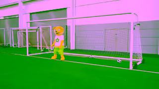 Nuffield Health Lionesses Fan Challenge Teaser Ad Commercial Brand Imagery Photoshoot 1