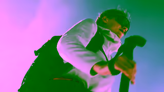 ICEBREAKER Layer Adapt Perform Ad Commercial Brand Imagery Photoshoot 1