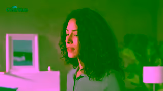 Clearblue Clearblue Digital Ultra Early Pregnancy Test gives results you can trust for United Kingdom only Ad Commercial Brand Imagery Photoshoot 0