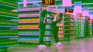 Walmart Passez aux marques Walmart et conomisez gros Jusqu 33 dconomies sur certains produits Ad Commercial Brand Imagery Photoshoot 1