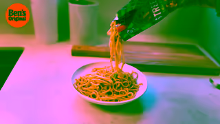 Ben's Original BENS UK STREETFOOD MYSTERYMEAT 15 SPICY INDONESIAN 16X9 Ad Commercial Brand Imagery Photoshoot 1