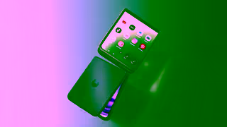 Motorola Flip the script with the new motorola razr 50 ultra Ad Commercial Brand Imagery Photoshoot 1