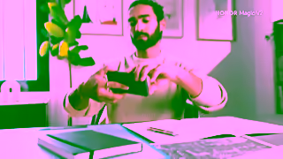 HONOR HONOR Magic V2 Get Inspired Every Time You Open Your Phone Ad Commercial Brand Imagery Photoshoot 0