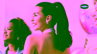 Booking.com Say HYA to Vaseline GlutaHya your new summer staple for glowing dewy showstopping skin Ad Commercial Brand Imagery Photoshoot 2