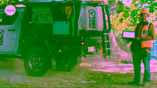 Xero Video15sPromo903YBSWaysToPayBuilderNullCashflowLearnMore Ad Commercial Brand Imagery Photoshoot 1